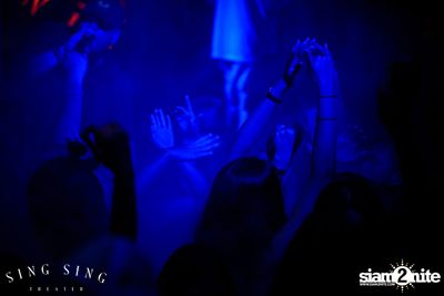 BLING IT กับ Bangkok Invaders ที่ ซิง ซิง เธียเตอร์ — photo 36