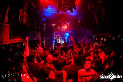 BLING IT กับ Bangkok Invaders ที่ ซิง ซิง เธียเตอร์ — photo 43