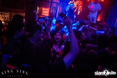 BLING IT กับ Bangkok Invaders ที่ ซิง ซิง เธียเตอร์ — photo 44