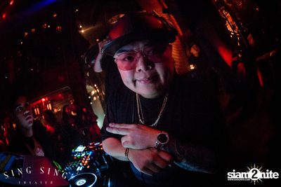 BLING IT กับ Bangkok Invaders ที่ ซิง ซิง เธียเตอร์ — photo 70