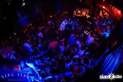 BLING IT กับ Bangkok Invaders ที่ ซิง ซิง เธียเตอร์ — photo 74