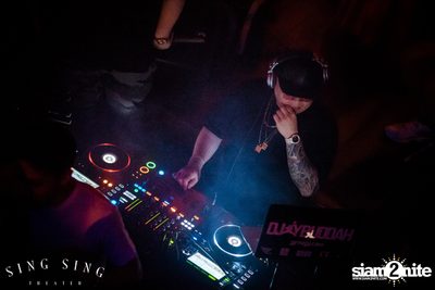 BLING IT กับ Bangkok Invaders ที่ ซิง ซิง เธียเตอร์ — photo 76