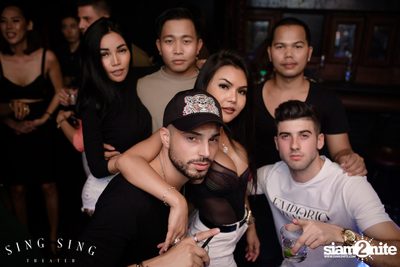 BLING IT กับ Bangkok Invaders ที่ ซิง ซิง เธียเตอร์ — photo 90