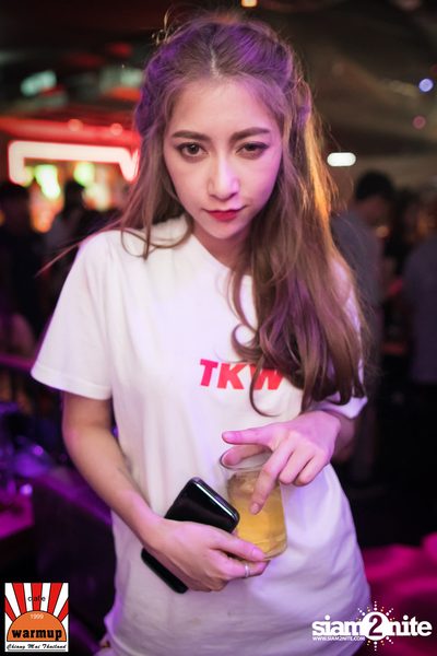 DJ Nui OKB x MC Pete D ที่ วอร์ม อัพ คาเฟ่ เชียงใหม่ — photo 18