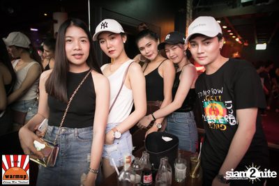 DJ Nui OKB x MC Pete D ที่ วอร์ม อัพ คาเฟ่ เชียงใหม่ — photo 22