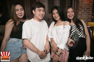 DJ Nui OKB x MC Pete D ที่ วอร์ม อัพ คาเฟ่ เชียงใหม่ — photo 40