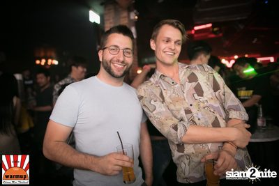 DJ Nui OKB x MC Pete D ที่ วอร์ม อัพ คาเฟ่ เชียงใหม่ — photo 62