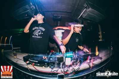 DJ Nui OKB x MC Pete D ที่ วอร์ม อัพ คาเฟ่ เชียงใหม่ — photo 71