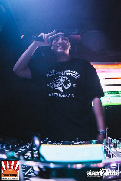 DJ Nui OKB x MC Pete D ที่ วอร์ม อัพ คาเฟ่ เชียงใหม่ — photo 73