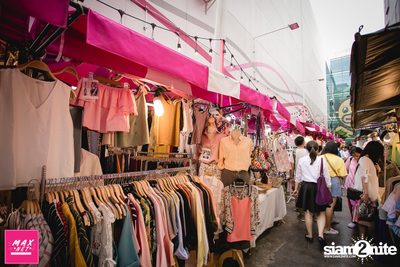 Peck Palitchoke Mini Concert at Centerpoint of Siam Square — photo 52