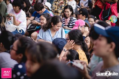Peck Palitchoke Mini Concert at Centerpoint of Siam Square — photo 102