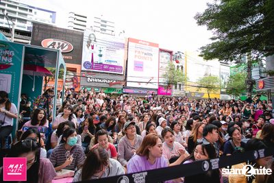 Peck Palitchoke Mini Concert at Centerpoint of Siam Square — photo 150