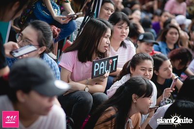 Peck Palitchoke Mini Concert at Centerpoint of Siam Square — photo 157