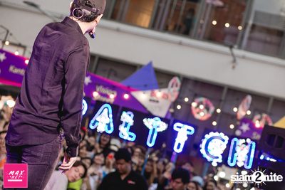 Peck Palitchoke Mini Concert at Centerpoint of Siam Square — photo 181