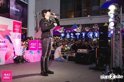 Peck Palitchoke Mini Concert at Centerpoint of Siam Square — photo 206