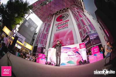 Peck Palitchoke Mini Concert at Centerpoint of Siam Square — photo 208