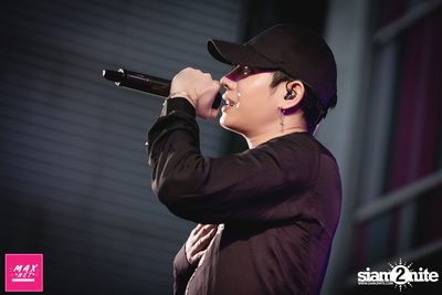 Peck Palitchoke Mini Concert at Centerpoint of Siam Square — photo 229