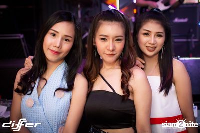 25Hours ที่ ดิฟเฟอร์ ผับ พัทยา — photo 10