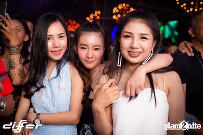 25Hours ที่ ดิฟเฟอร์ ผับ พัทยา — photo 51