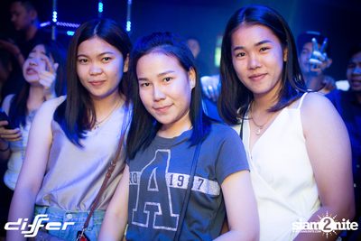 25Hours ที่ ดิฟเฟอร์ ผับ พัทยา — photo 79