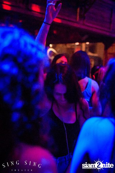 BLING IT กับ Bangkok Invaders ที่ ซิง ซิง เธียเตอร์ — photo 16