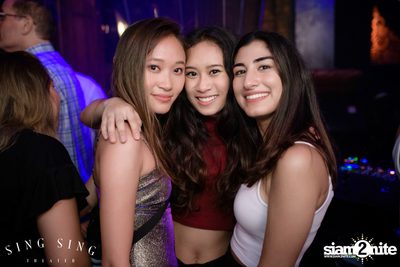 BLING IT กับ Bangkok Invaders ที่ ซิง ซิง เธียเตอร์ — photo 23