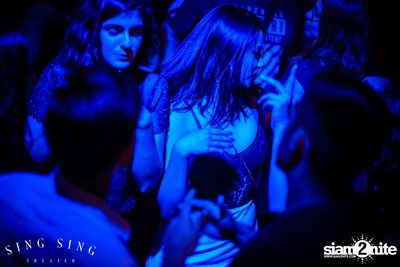 BLING IT กับ Bangkok Invaders ที่ ซิง ซิง เธียเตอร์ — photo 34