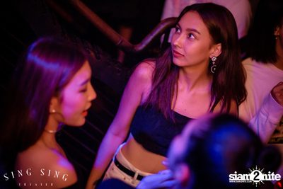BLING IT กับ Bangkok Invaders ที่ ซิง ซิง เธียเตอร์ — photo 50