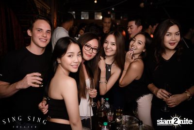 BLING IT กับ Bangkok Invaders ที่ ซิง ซิง เธียเตอร์ — photo 62