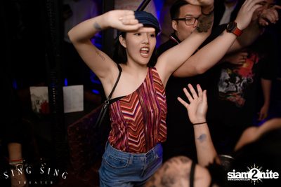 BLING IT กับ Bangkok Invaders ที่ ซิง ซิง เธียเตอร์ — photo 64