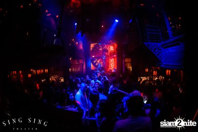 BLING IT กับ Bangkok Invaders ที่ ซิง ซิง เธียเตอร์ — photo 74