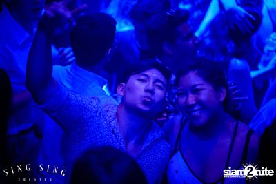 BLING IT กับ Bangkok Invaders ที่ ซิง ซิง เธียเตอร์ — photo 86