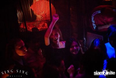 BLING IT กับ Bangkok Invaders ที่ ซิง ซิง เธียเตอร์ — photo 133