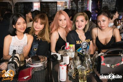 Paradox at 20Something Bar — photo 17