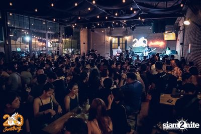 Paradox at 20Something Bar — photo 32