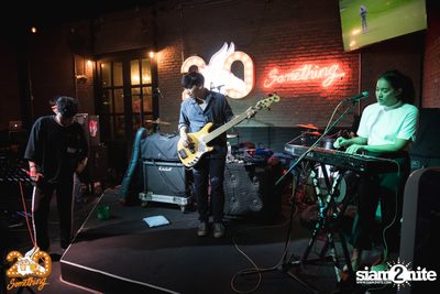 Paradox at 20Something Bar — photo 36