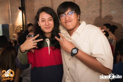 Paradox at 20Something Bar — photo 44