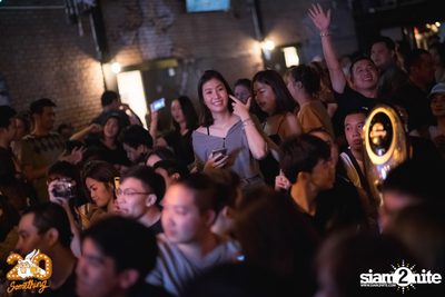 Paradox at 20Something Bar — photo 70