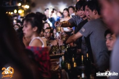Paradox at 20Something Bar — photo 73