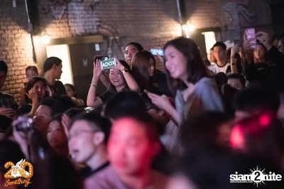 Paradox at 20Something Bar — photo 74