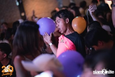 Paradox at 20Something Bar — photo 88