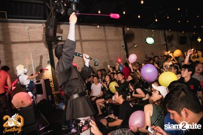 Paradox at 20Something Bar — photo 101