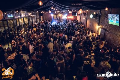 Paradox at 20Something Bar — photo 145