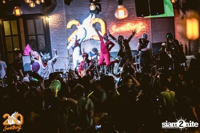 Paradox at 20Something Bar — photo 149