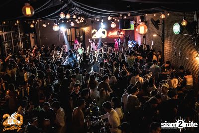 Paradox at 20Something Bar — photo 150