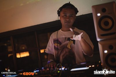 Bangkok Invaders EP2 at CHOW Bar & Cafe — photo 7