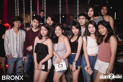 Two Popetorn ที่ บรองซ์ — photo 10