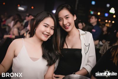Two Popetorn ที่ บรองซ์ — photo 37