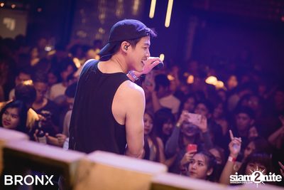 Two Popetorn ที่ บรองซ์ — photo 66