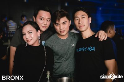 Two Popetorn ที่ บรองซ์ — photo 75